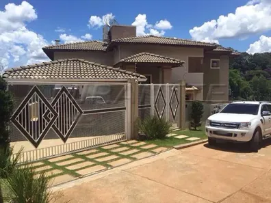Fazenda/Sítio com 4 Quartos à venda, 520m² no Jardim Imperial, Atibaia