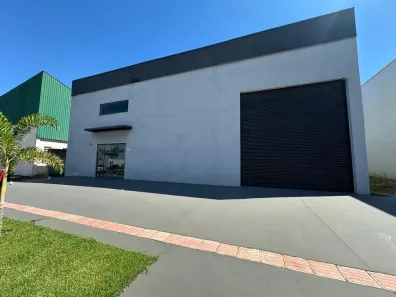 Galpão/Depósito/Armazém para alugar, 650m² no Jequitibá Empresarial, Maringá