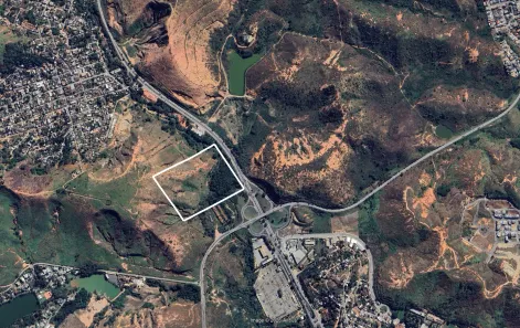 Lote/Terreno à venda, 108000m² no Santo Antônio do Pontal, Governador Valadares