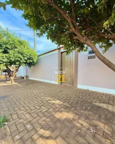 Casa com 3 Quartos à venda, 255m² no Plano Diretor Sul, Palmas