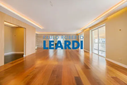 Apartamento com 4 Quartos à venda, 468m² no Higienópolis, São Paulo