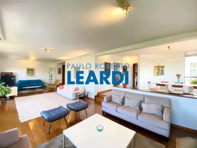 Apartamento com 4 Quartos à venda, 267m² no Vila Madalena, São Paulo