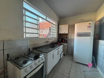Casa com 1 Quarto à venda, 76m² no Jardim Alto da Glória, Leme