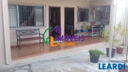 Sobrado com 2 Quartos à venda, 250m² no Jardim Monte Kemel, São Paulo