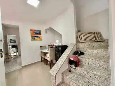 Casa com 3 Quartos à venda, 120m² no Marapé, Santos