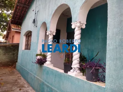 Casa com 3 Quartos à venda, 350m² no Vila Ipojuca, São Paulo