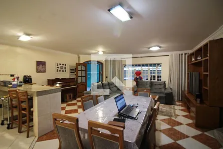 Casa com 4 Quartos à venda, 302m² no Jardim do Mar, São Bernardo do Campo