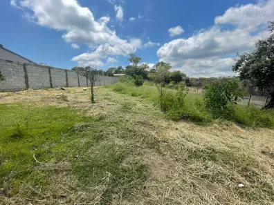 Lote/Terreno à venda, 500m² no Área Rural de Alumínio, Alumínio