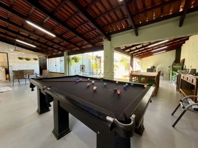 Sobrado com 4 Quartos para venda ou aluguel, 215m² no Alvorada, Anápolis