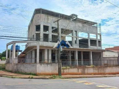 Lote/Terreno para alugar, 990m² no Jardim das Américas, Londrina