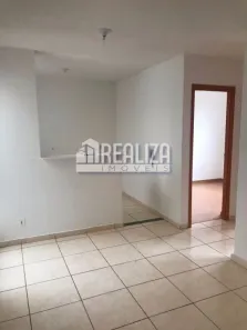 Apartamento com 2 Quartos para alugar, 50m² no Loteamento Reserva Ushuaia, Uberaba