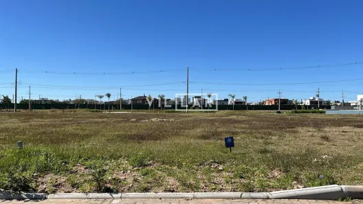Lote/Terreno à venda, 279m² no Laranjal, Pelotas
