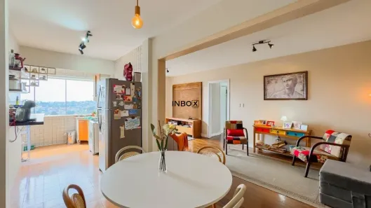 Apartamento com 2 Quartos à venda, 85m² no Três Figueiras, Porto Alegre