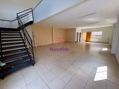 Ponto Comercial para alugar, 330m² no Vila Santana I, Jundiaí