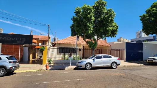 Casa com 3 Quartos à venda, 180m² no Vila Gomes, Campo Grande