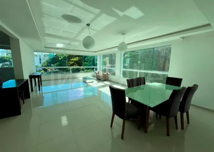 Apartamento com 3 Quartos para alugar, 220m² no Ariribá, Balneário Camboriú