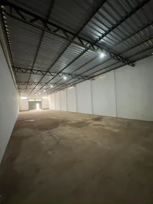 Galpão/Depósito/Armazém para alugar, 360m² no Real Parque, Cuiabá