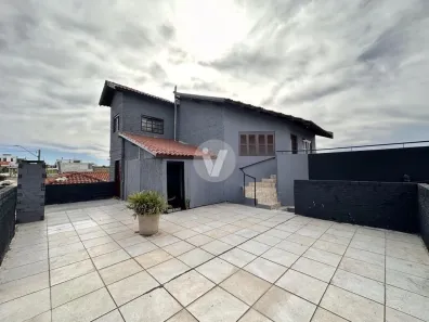 Apartamento com 2 Quartos para venda ou aluguel, 190m² no Pinheiro Machado, Santa Maria