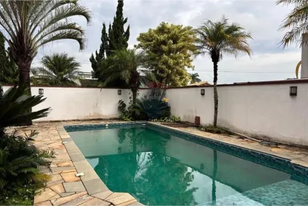 Casa com 3 Quartos para alugar, 600m² no Parque Residencial Itapeti, Mogi das Cruzes
