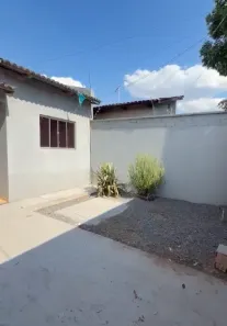 Casa com 2 Quartos à venda, 70m² no Setor Barcelos, Trindade