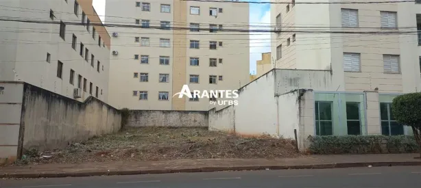 Lote/Terreno à venda, 360m² no Patrimônio, Uberlândia