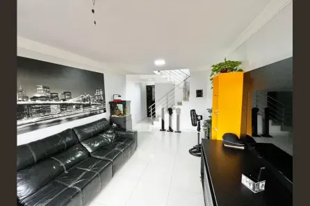Casa com 3 Quartos à venda, 160m² no Vila Roque, São Paulo