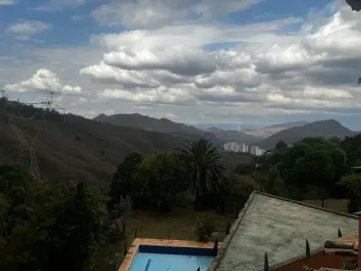 Casa de Condomínio com 3 Quartos à venda, 180m² no Village Terrasse I, Nova Lima