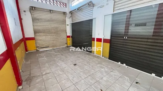 Prédio Comercial à venda, 244m² no Santa Maria, Santos