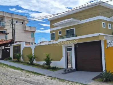 Casa de Condomínio com 4 Quartos à venda, 100m² no Peró, Cabo Frio