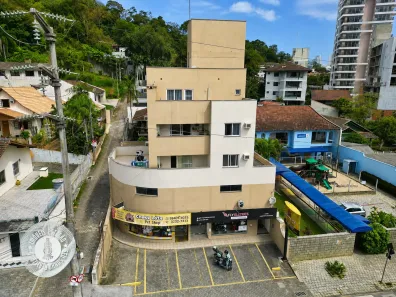 Prédio Comercial à venda, 747m² no Vila Nova, Blumenau