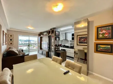 Apartamento com 2 Quartos à venda, 75m² no Capoeiras, Florianópolis