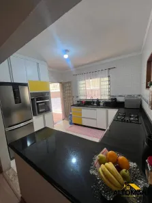 Casa com 4 Quartos à venda, 215m² no Jardim Villagio Ghiraldelli, Hortolândia
