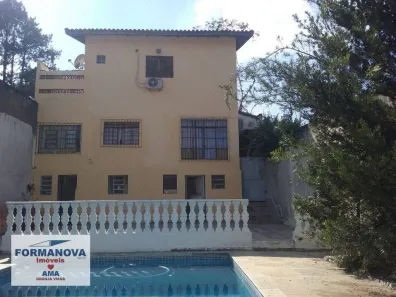 Casa com 3 Quartos à venda, 220m² no Jardim dos Ipês, Cotia