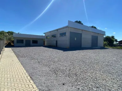 Prédio Comercial para alugar, 464m² no Ana Rech, Caxias do Sul