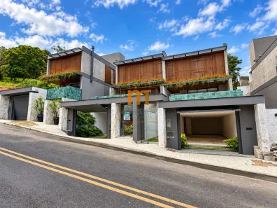 Casa de Condomínio com 3 Quartos à venda, 240m² no João Paulo, Florianópolis