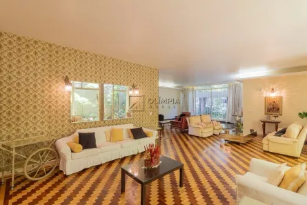 Casa com 5 Quartos para alugar, 600m² no Vila Nova Conceição, São Paulo