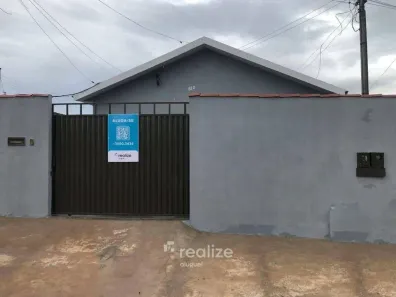Casa com 2 Quartos para alugar, 93m² no Popular, Rio Verde