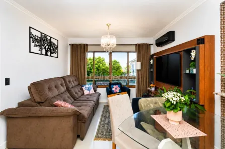 Apartamento com 2 Quartos à venda, 75m² no Passo da Areia, Porto Alegre