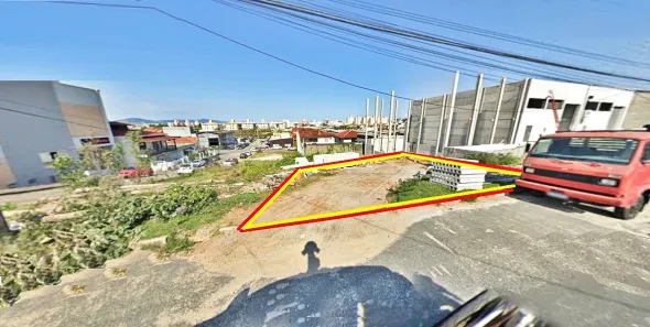 Lote/Terreno à venda, 360m² no Serraria, São José