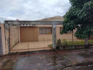 Casa com 3 Quartos à venda, 103m² no Parque Residencial Joaquim Toledo Piza, Londrina