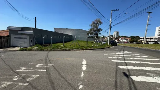 Lote/Terreno à venda, 418m² no Vila Santa Maria, Americana