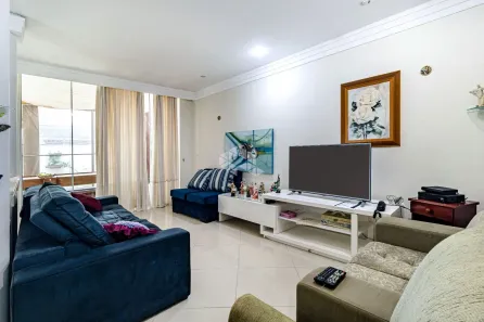 Casa com 4 Quartos à venda, 249m² no Hípica, Porto Alegre