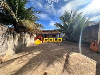 Casa com 3 Quartos para alugar, 120m² no Maravilha, Uberlândia