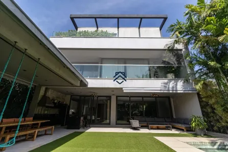 Casa com 3 Quartos à venda, 667m² no Barra da Tijuca, Rio de Janeiro