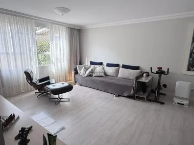 Apartamento com 3 Quartos à venda, 95m² no Água Verde, Curitiba