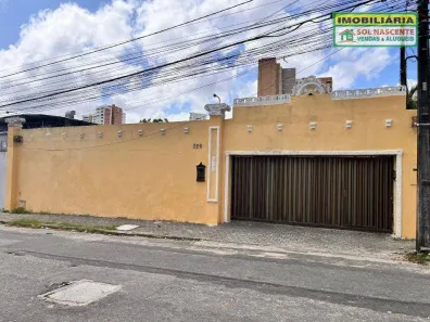 Casa com 4 Quartos à venda, 550m² no Engenheiro Luciano Cavalcante, Fortaleza