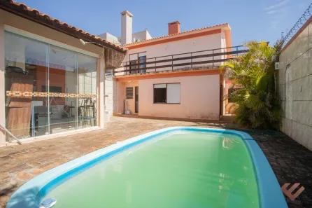 Casa com 3 Quartos à venda, 250m² no Areal, Pelotas