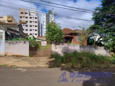 Lote/Terreno à venda, 600m² no Zona 07, Maringá