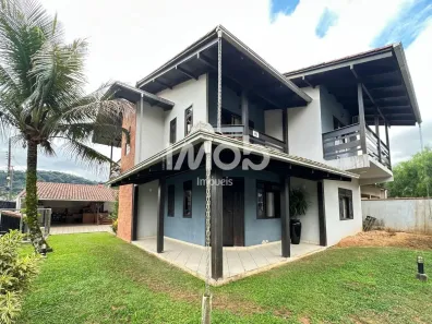 Casa com 4 Quartos à venda, 241m² no Barra do Rio Cerro, Jaraguá do Sul