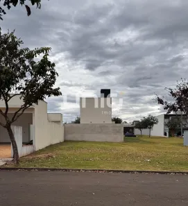 Lote/Terreno à venda, 250m² no Taquaral, Piracicaba